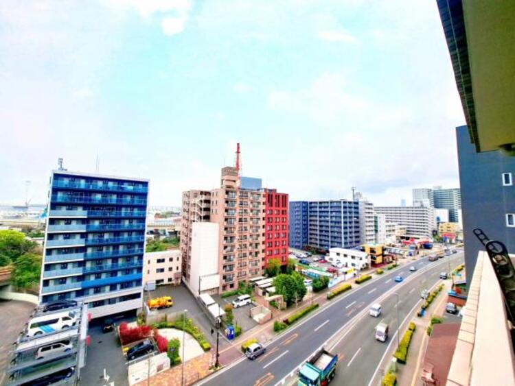 その他 開放感のある眺望。季節による景色の変化を　日常の生活と共に感じてください。