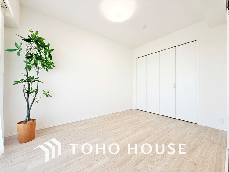 内装 1日の疲れを癒し、心地よく寛げるようゆったりとした広さをしています