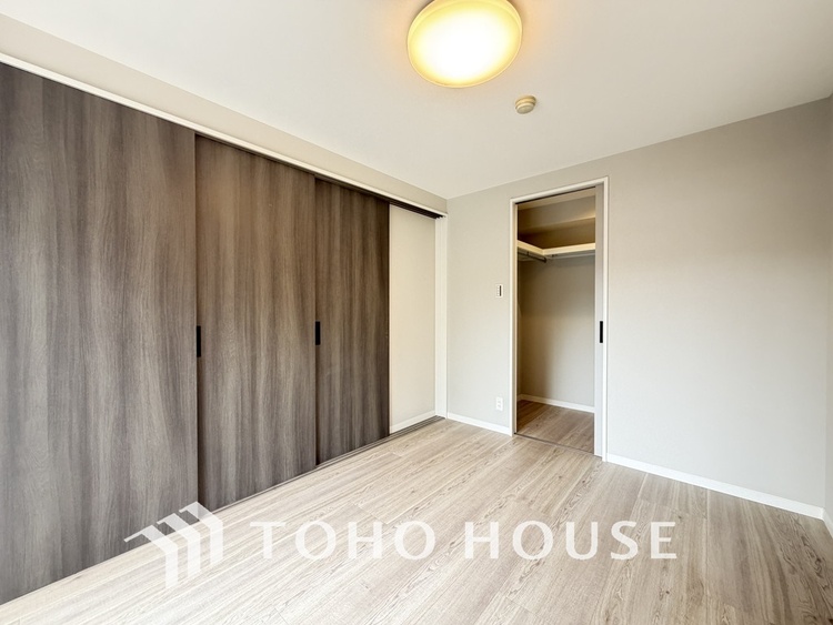 収納 居室　収納