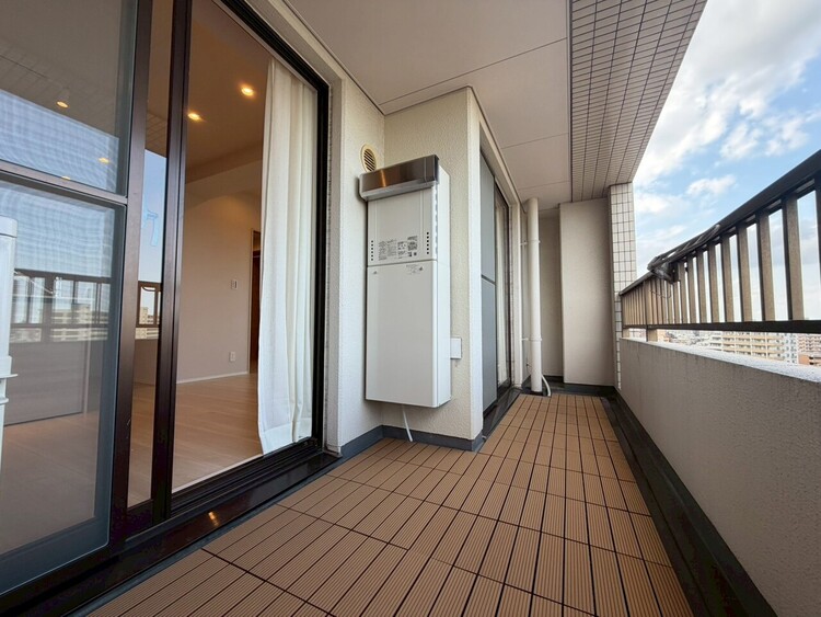 その他 朝の澄んだ空気や、夕方に吹く清々しい風を感じられるバルコニー。