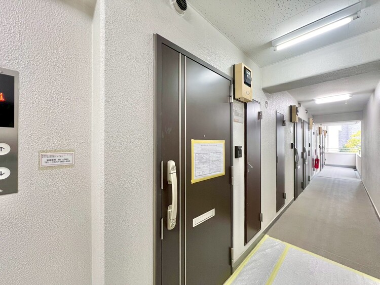 その他 清潔感のある落ち着いた雰囲気の玄関です。