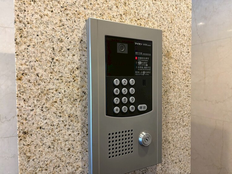 設備 オートロックついていますので、セキュリティ面でも安心です。