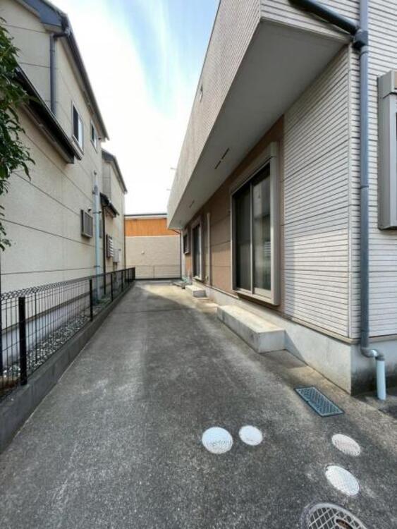 駐車場 カースペース縦列2台駐車可能