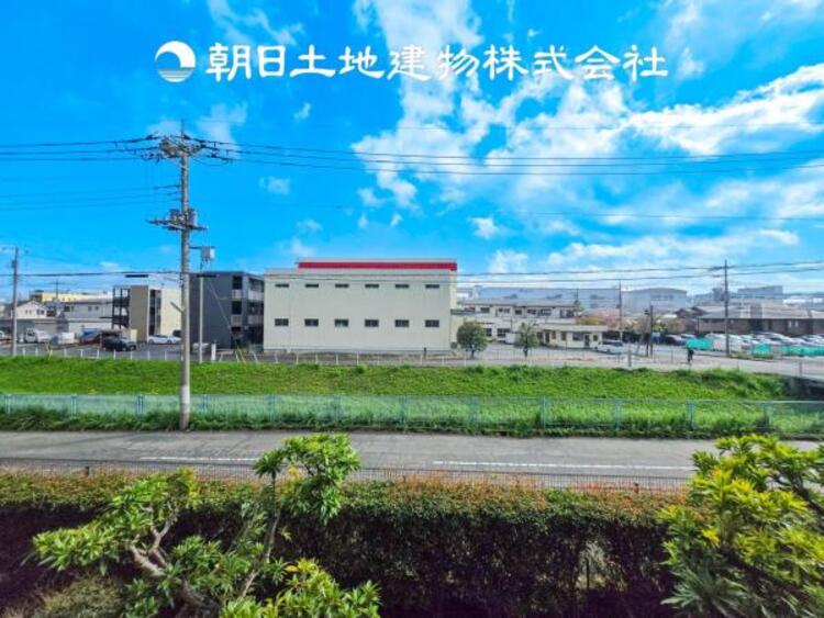 その他 【眺望】住戸からの眺望や通風も良好なお部屋です。