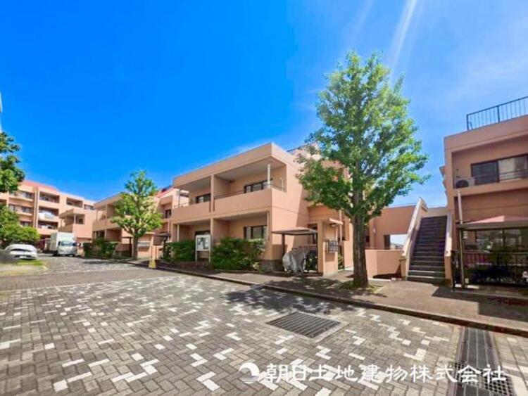 外観 【外観写真】時間のゆとりと空間、暖かな陽光がもたらす光と風を独占してください。新しい暮らしが始まります。