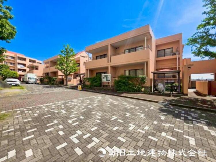 外観 【外観写真】将来にわたって資産価値が継続する「上質」な佇まいを目指しました。おしゃれな雰囲気や自然の潤い、親しみやすさといった特徴を、街に新たな価値をもたらし続けてくれます。