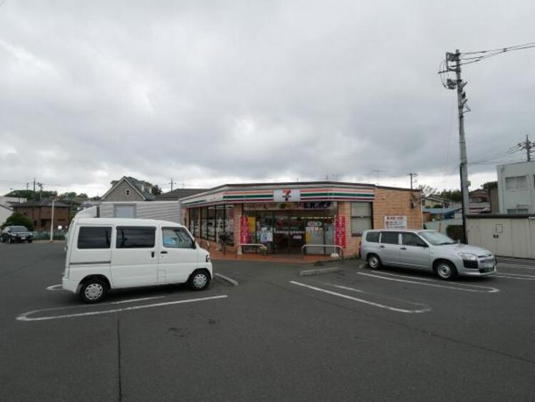 周辺 セブンイレブン町田大蔵店まで約740ｍ