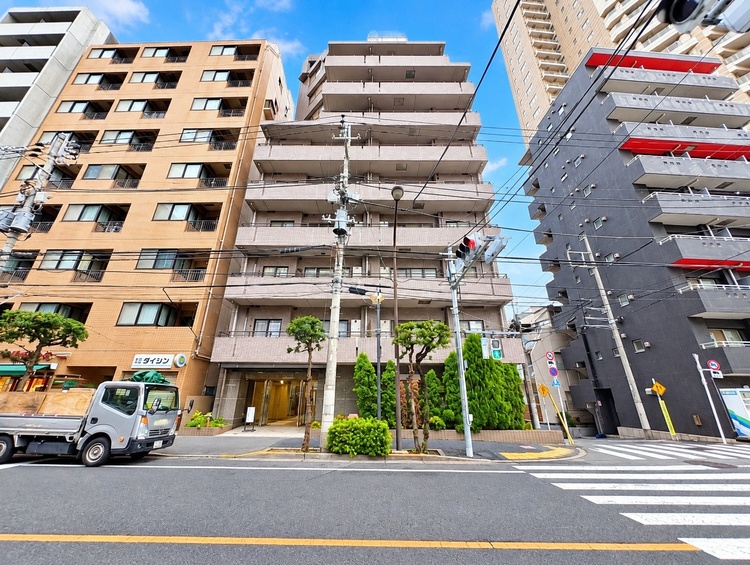 外観 資料には掲載していない情報が、現地にはたくさんあります。是非一度、現地をご確認ください。