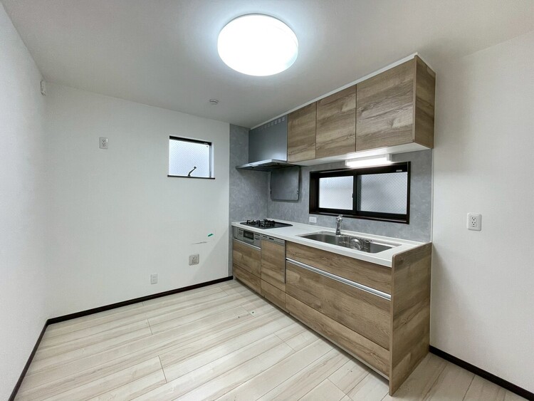 居間 快適に過ごす毎日を求めて、暮らしの中でご自身の「マイホーム」に創り上げてください。