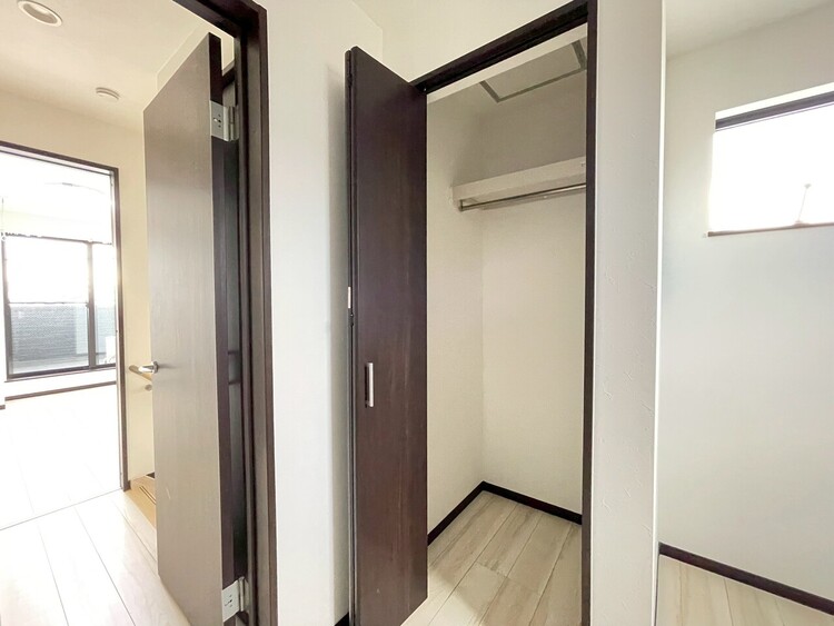 収納 居室にはクローゼットがあり、荷物もスッキリ収納して快適にお過ごしいただけます。