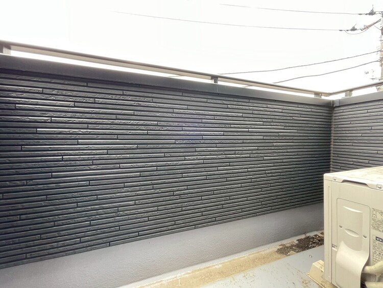 バルコニー 暮らしの中で、光と風を演出してくれるバルコニー。