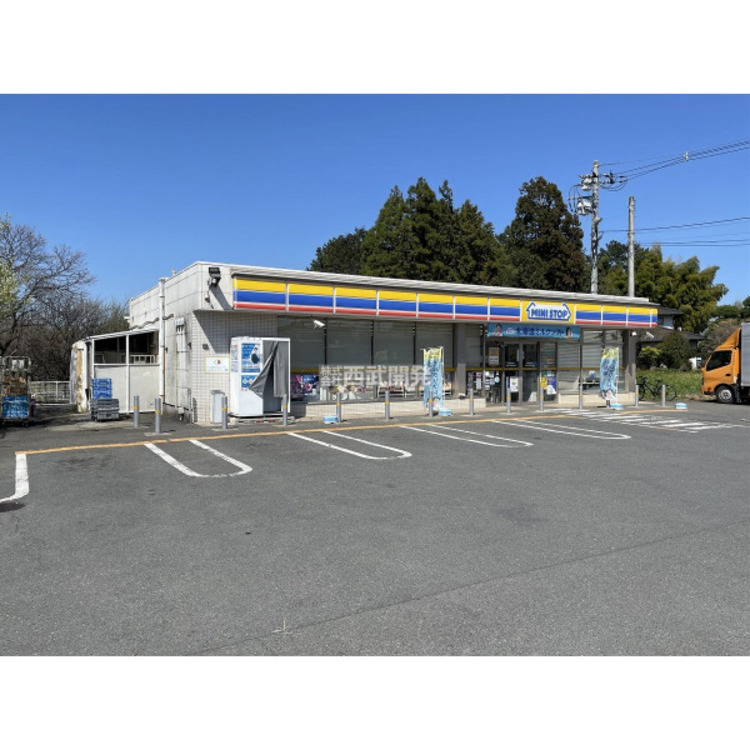 周辺 ミニストップ埼玉平成高校前店(約1000m)