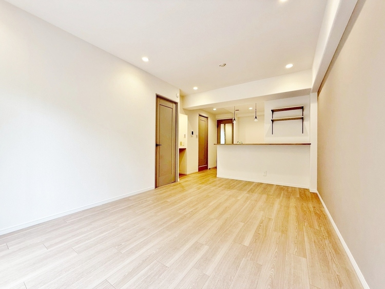 居間 豊かな居住性と、安心感を満たすクオリティが見事に調和した住空間。