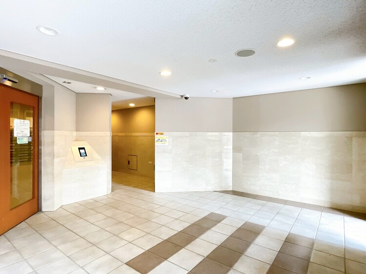 エントランス エントランスは、毎日の行き帰りで使う大事な空間です。