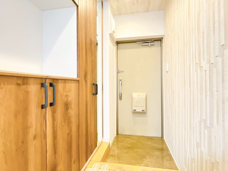 玄関 シューズボックスを完備した玄関です。