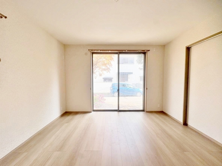 居間 豊かな居住性と、安心感を満たすクオリティが見事に調和した住空間。