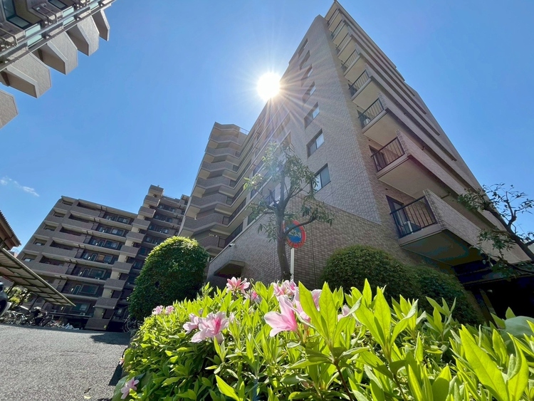 外観 ライフプランニングからローンまで、一貫してご説明させていただきます。お気軽にお問い合わせくださいませ。