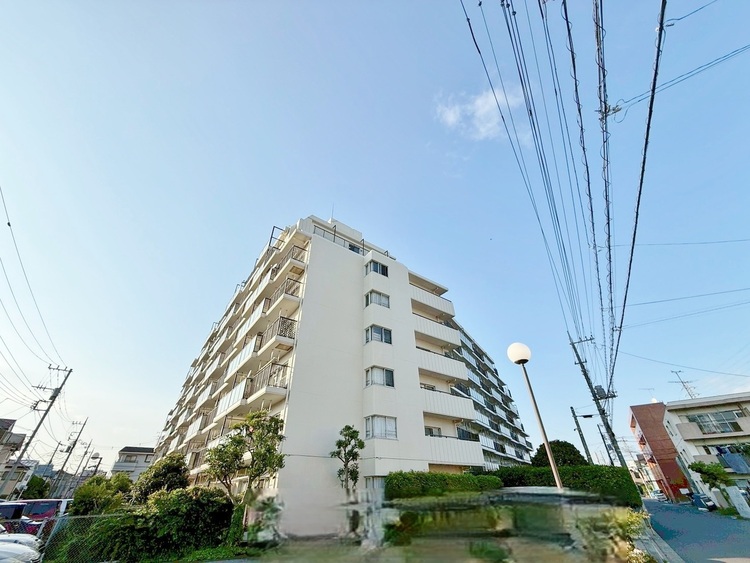 外観 現地に足をお運びいただいた際には、周辺散策などをお勧めいたします。