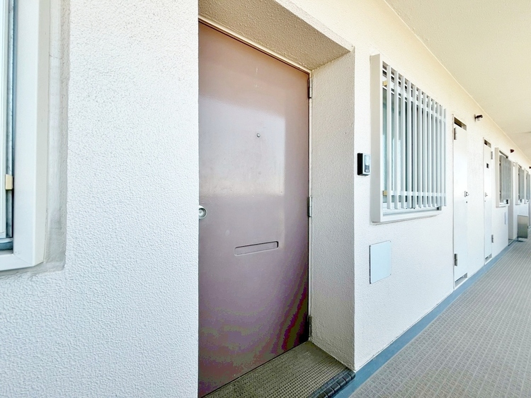 玄関 玄関を開ければ、そこは安らぎのご自宅。