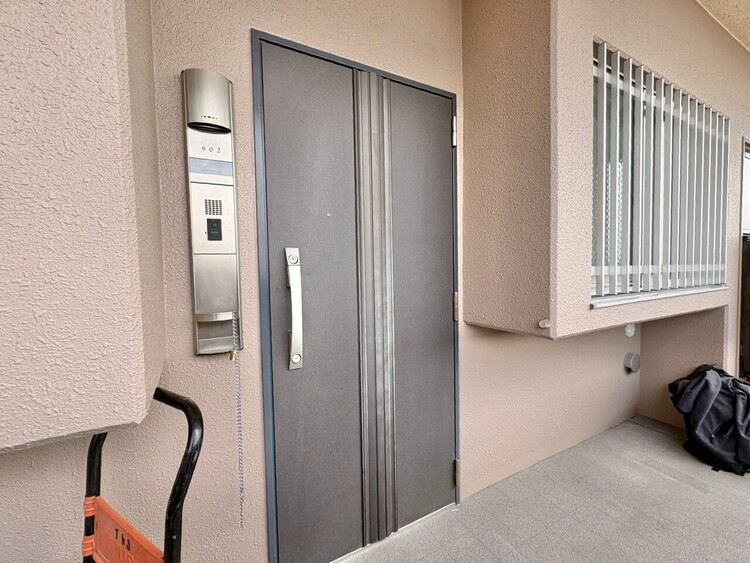玄関 玄関を開ければ、そこは安らぎのご自宅。