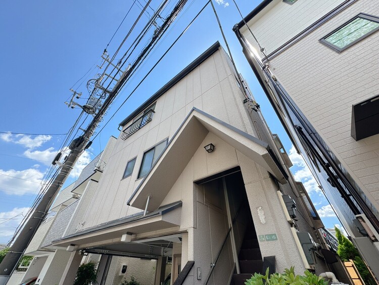 外観 現地に足をお運びいただいた際には、周辺散策などをお勧めいたします。