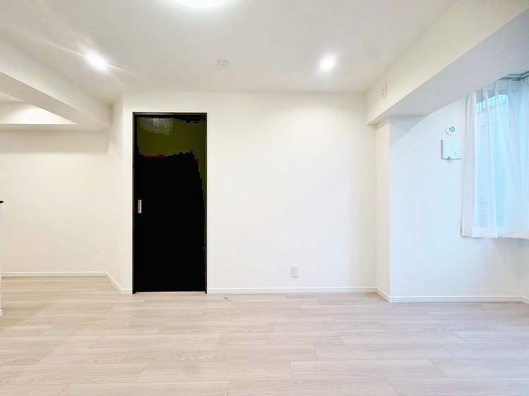 居間 飾り過ぎないシンプルな内装と偏り過ぎないデザインで統一しました。