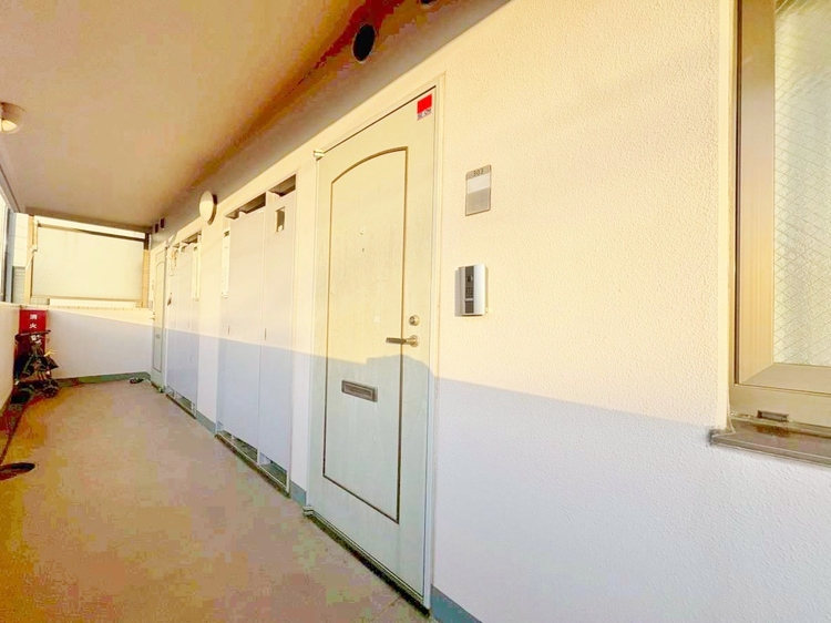 玄関 玄関を開ければ、そこは安らぎのご自宅。