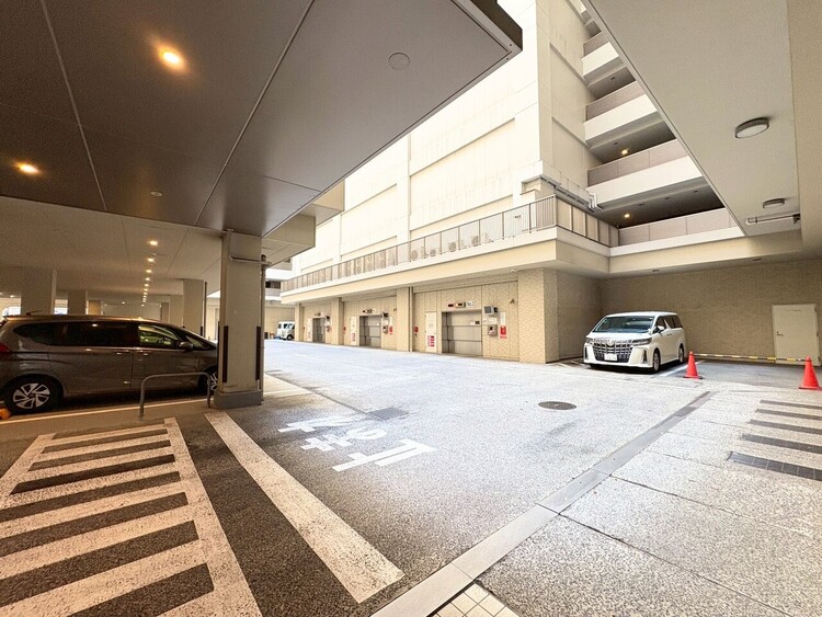 その他 駐車スペースが嬉しいですね。※空き状況は都度ご確認下さい。