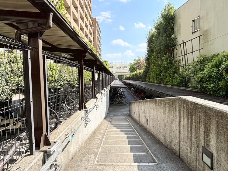 その他 駐輪場も綺麗に整頓されています。※空き状況は都度ご確認下さい。