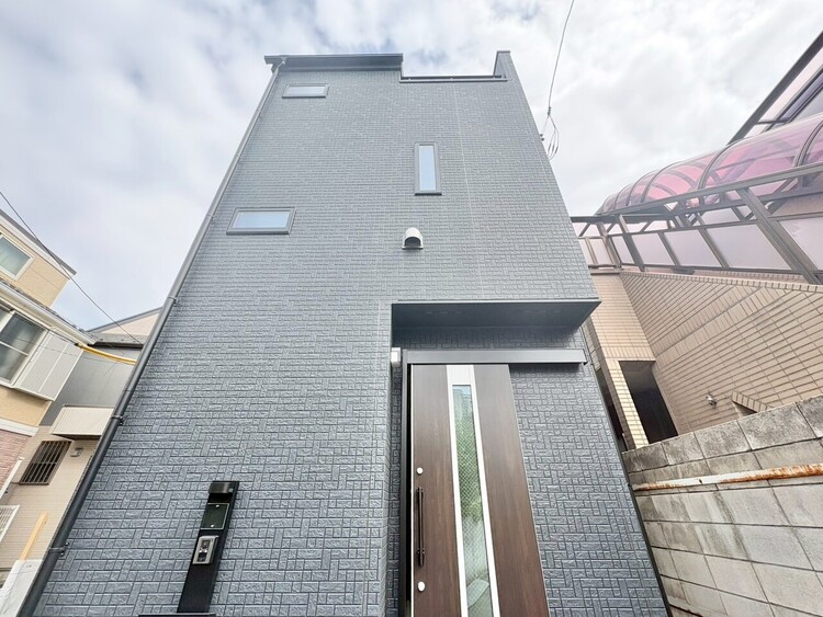 その他 飽きのこないシンプルモダンな外観です。