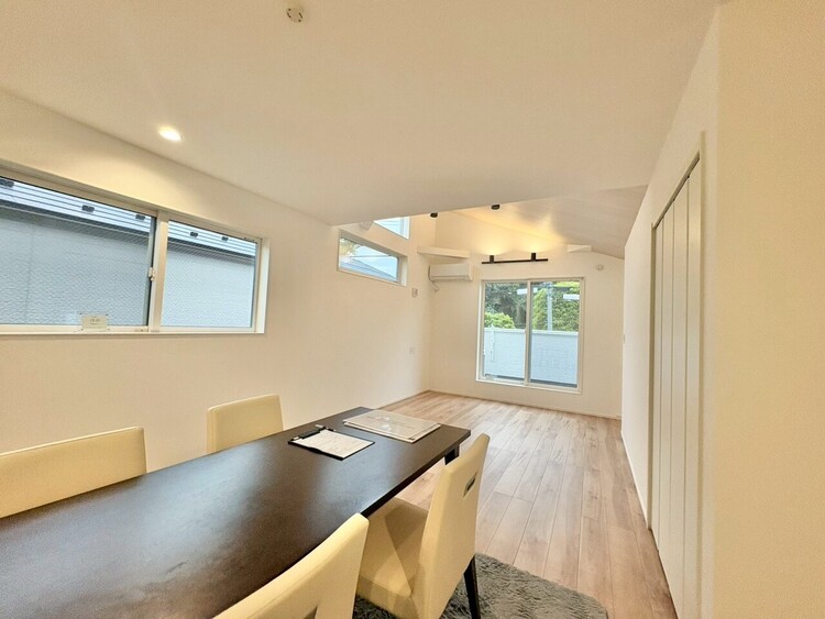 その他 シンプルな内装と偏り過ぎないデザインで統一しました。