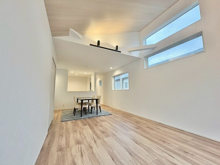 その他 落ち着いた雰囲気に包まれて、伸びやかな空間。