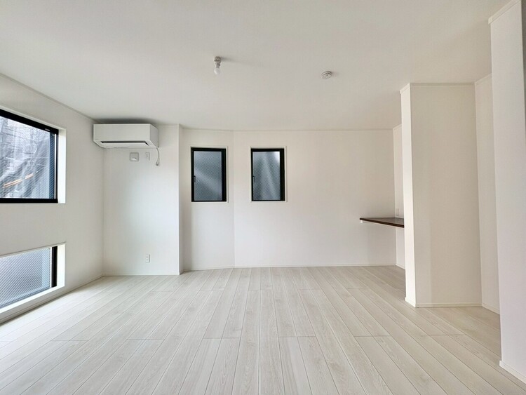 その他 シンプルな内装と偏り過ぎないデザインで統一しました。