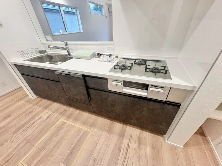 その他 開放感のあるキッチンスペース。調理をしながら、会話も弾みそうですね。