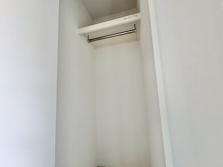 その他 家電やスーツケース、ストック品など何でも片付く嬉しい空間です。