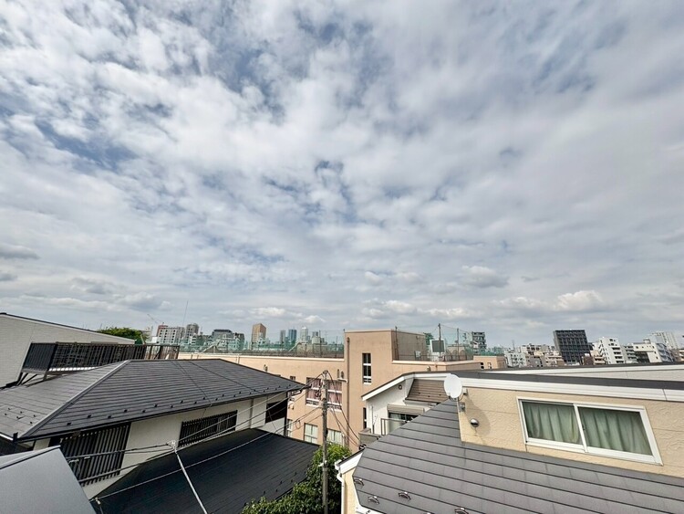 その他 眺望や窓からの景色が良いと、家で過ごす時間も快適です。