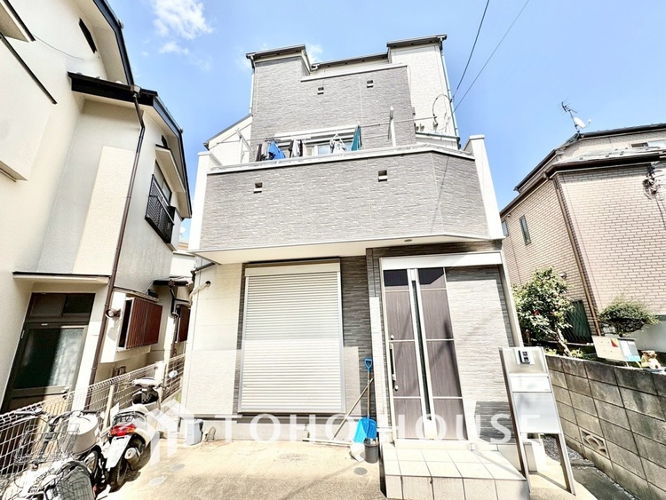 外観 〜【Modern Style】 確かなデザイン性と、日々の暮らしやすさを調和させた上質な空間設計〜