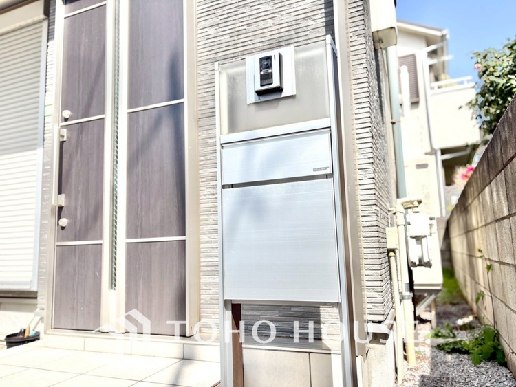 その他 【メールボックス】外出時でも安心して郵便物を受け取れる便利な設備です。