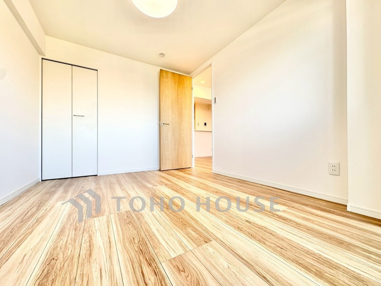 内装 【居室】朝はやわらかな光に包まれ、気持ちよく一日始められます。