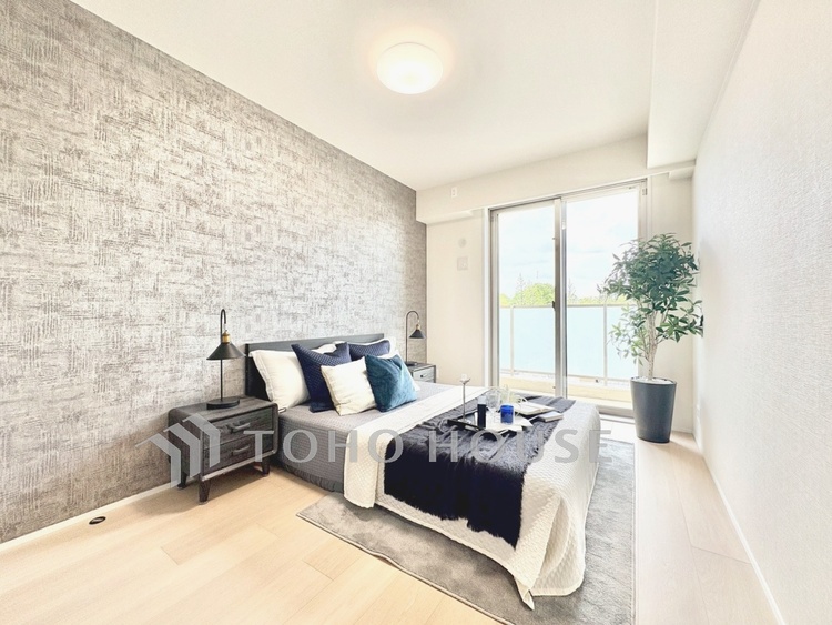 内装 【居室】主寝室としても、お子様のお部屋としても使いやすい一室です。