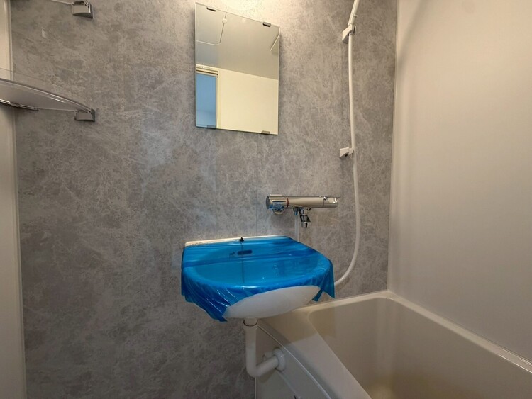 その他 清潔感を感じられる洗面化粧台。