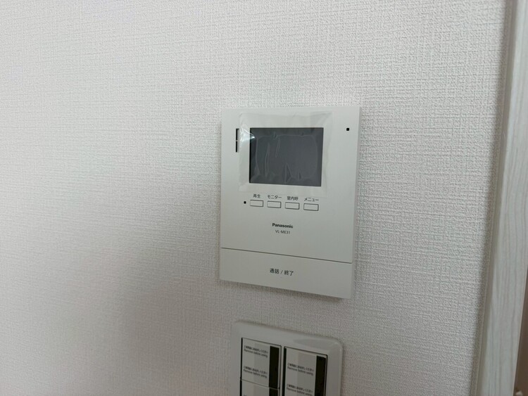 その他 誰が来てもわかる様にモニター付きインターホンを設置。