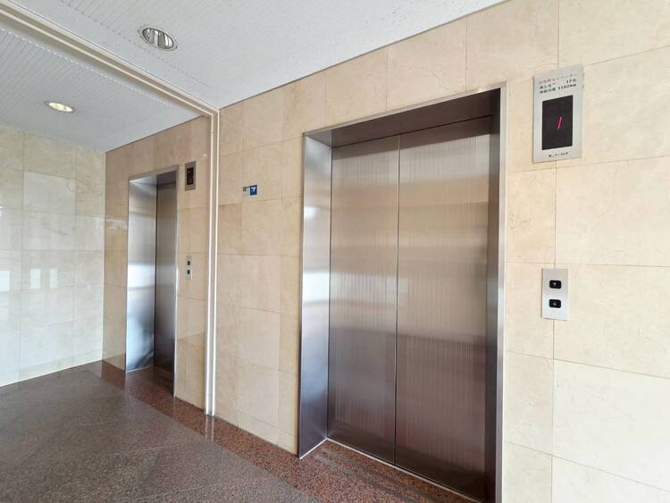 その他 エレベーター完備のため荷物が多くなっても安心。