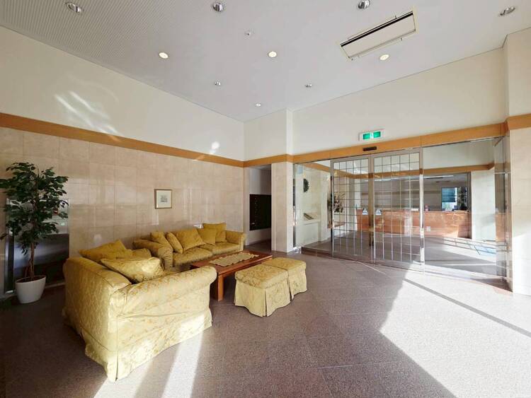 その他 館内は静寂な中が保たれており、管理が行き届いている印象を受けました。