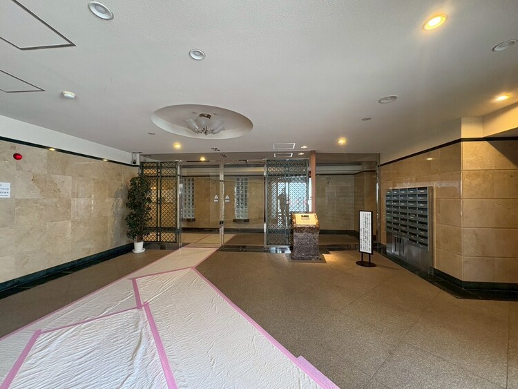 その他 館内は静寂な中が保たれており、管理が行き届いている印象を受けました。