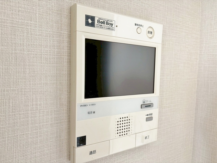 その他 誰が来てもわかる様にモニター付きインターホンを設置。