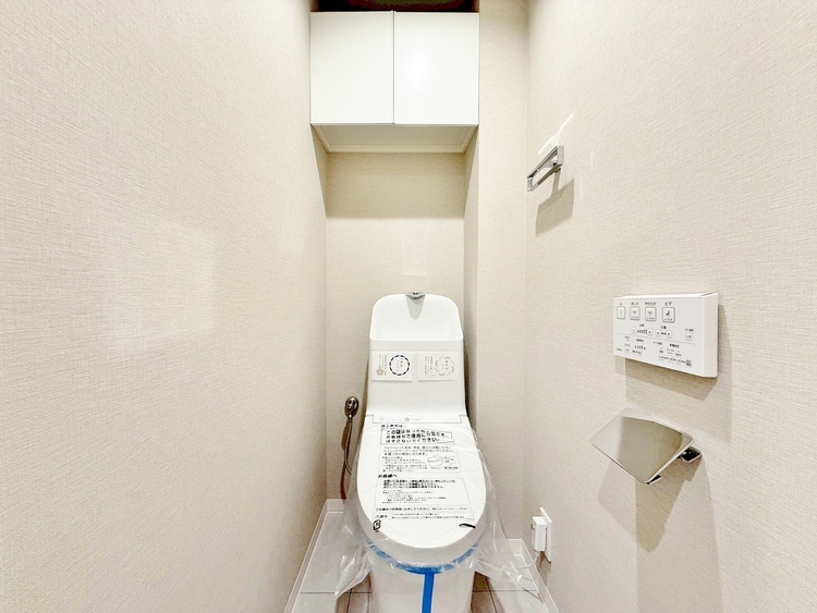 トイレ 暮らしの中のさりげないひとときの快適さにも、こだわりを、持って設備を配しております。