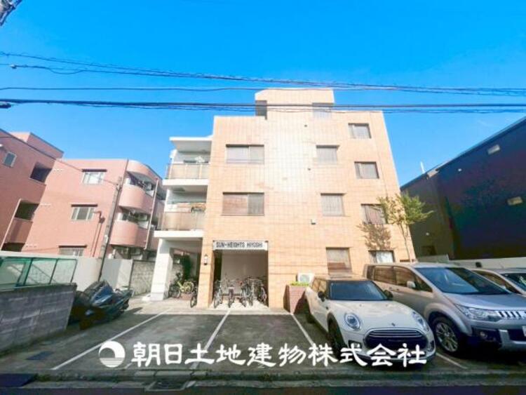 外観 【外観写真】その家から感じられる、気品・上質・重厚感・極細やかさ、そのすべては見た者に安らぎを与える特別な空間です。ここに住むからこそ意味がある。すべての（始まり）をここから迎えましょう。