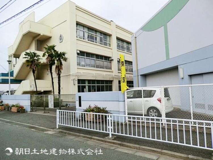 周辺 中川中学校350ｍ