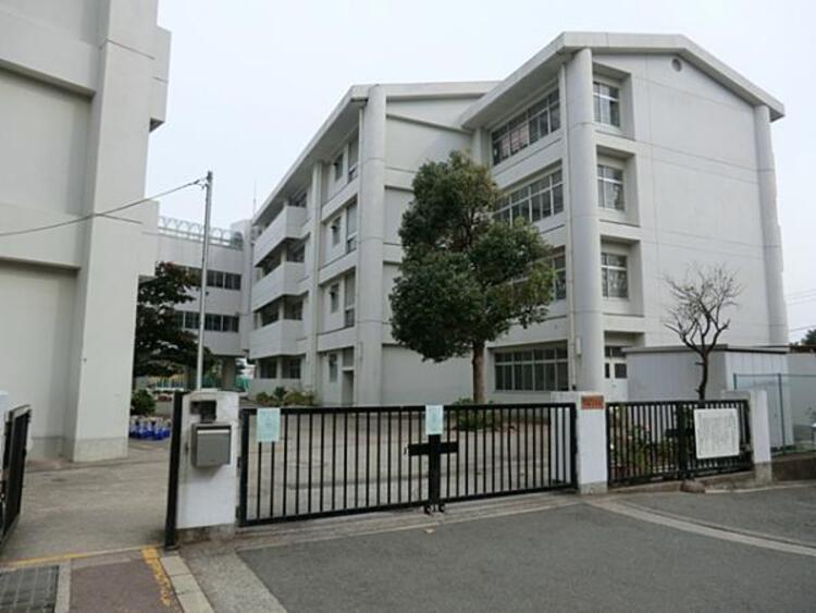 周辺 横浜市立小田小学校まで約400ｍ